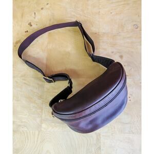 Coach Leather Canteen Pouch Fanny Pack Belt Bag – Brown (Style H6B-0515)